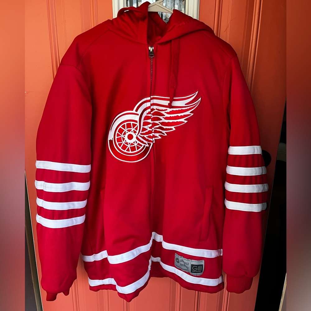 NHL official Red wings coat NWOT